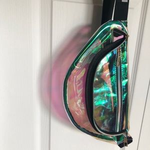 DOLLSKILL HOLOGRAPHIC FANNY PACK